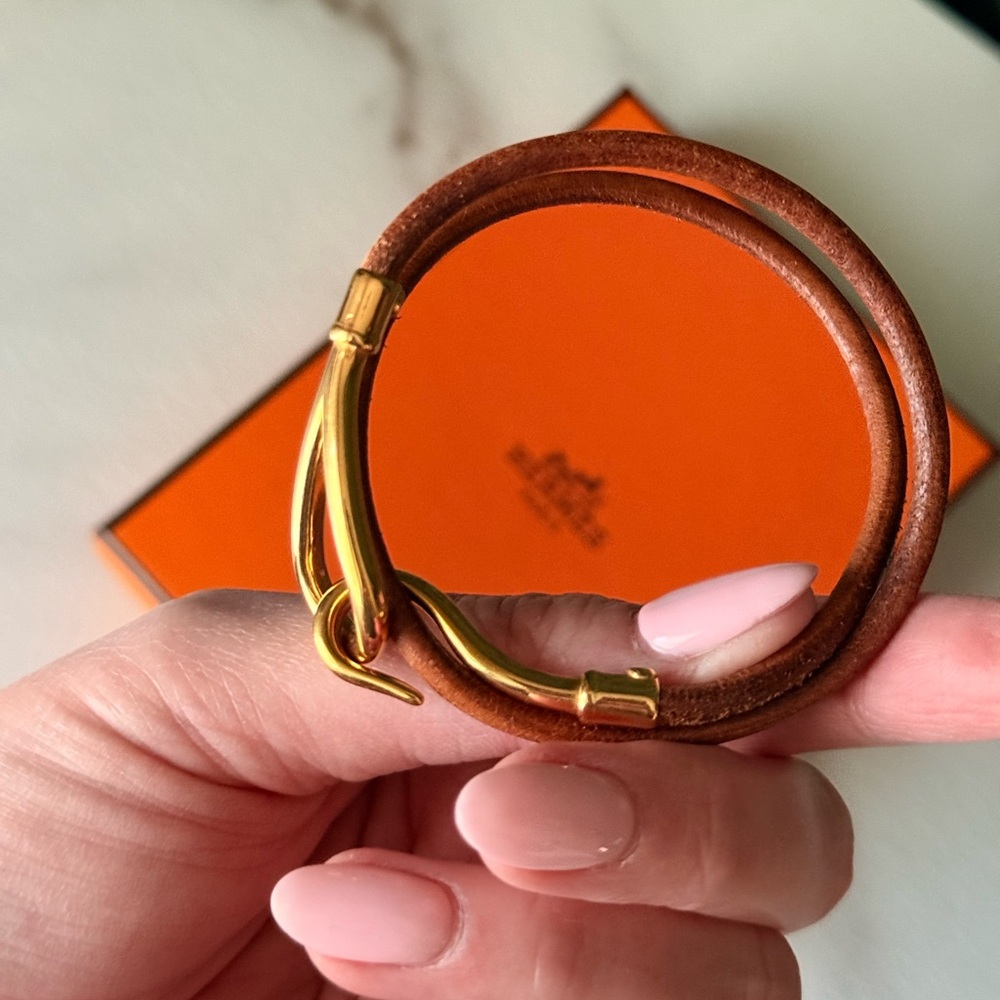 Hermes Brown Double Tour Leather Bracelet with Gold Hook - Picture 6 of 7